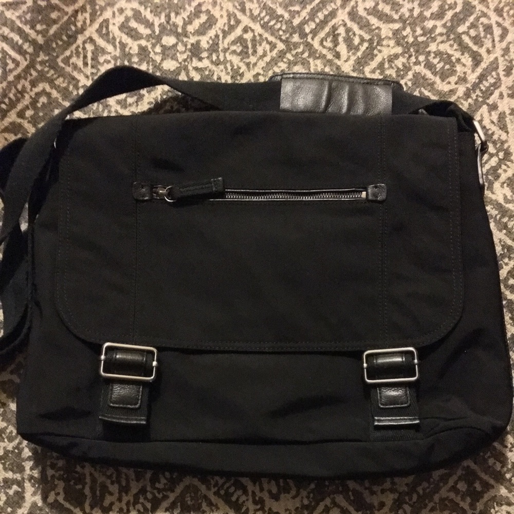 Banana Republic Messenger Bag